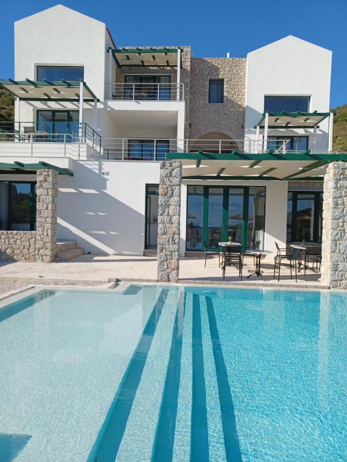 Karinta Bay Apartments Exteriér fotografie